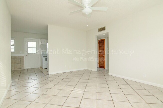 Building Photo - 520 Gamewell Ave