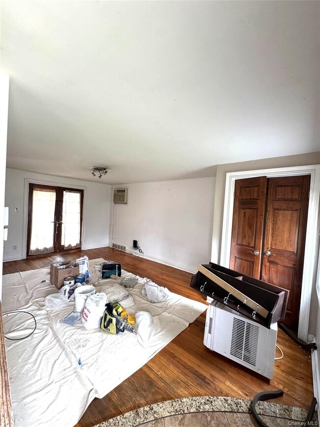 Building Photo - 303 Beebe Rd