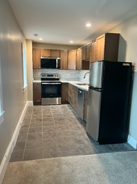 Building Photo - 121 E Lancaster Ave