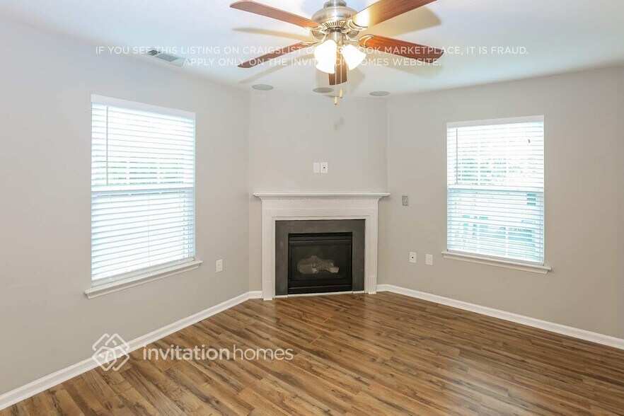 Building Photo - 4267 Tucker Chase Drive