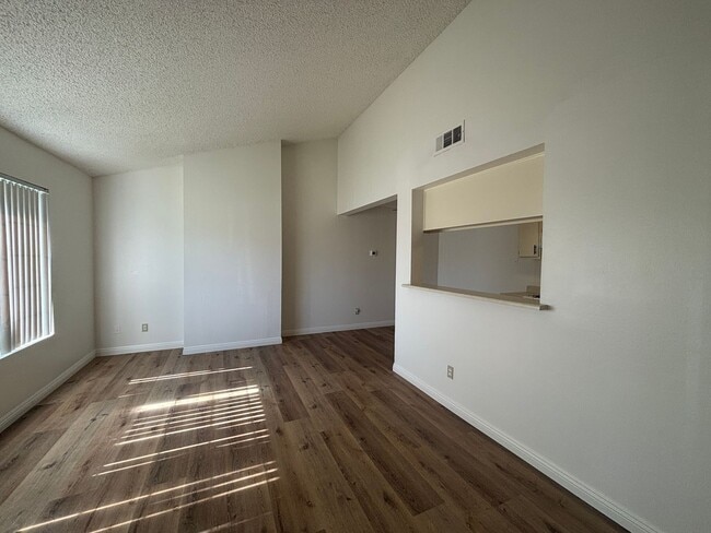 Building Photo - 43941 18th Street E