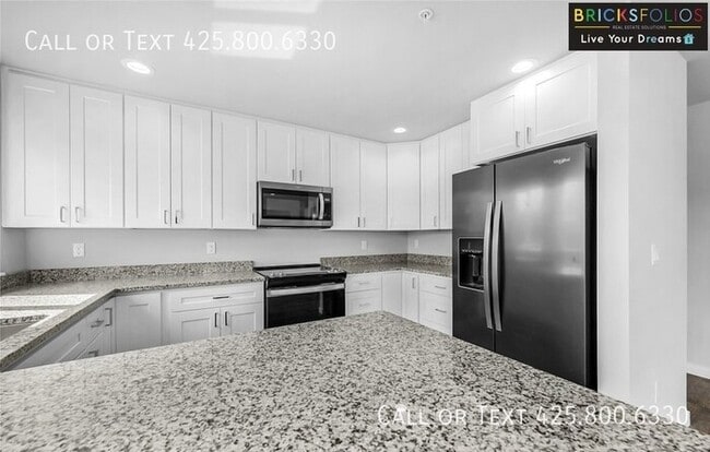 Building Photo - Beautiful Condo For Rent in Monroe