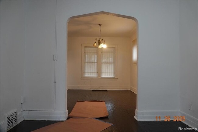 Building Photo - 12851 2nd Ave