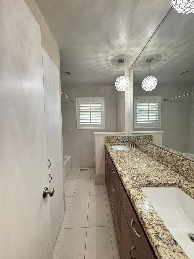 Building Photo - A House For Rent Does Not Come For Rent Ve...