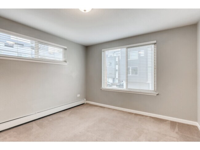 Building Photo - 2280 S Zuni St