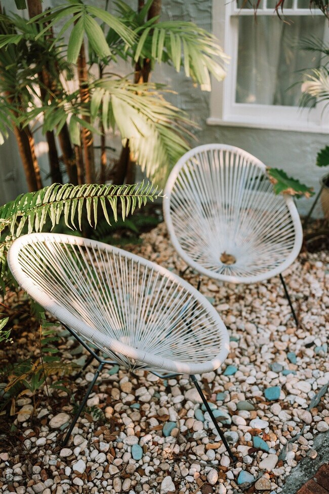 Building Photo - 446 27th St