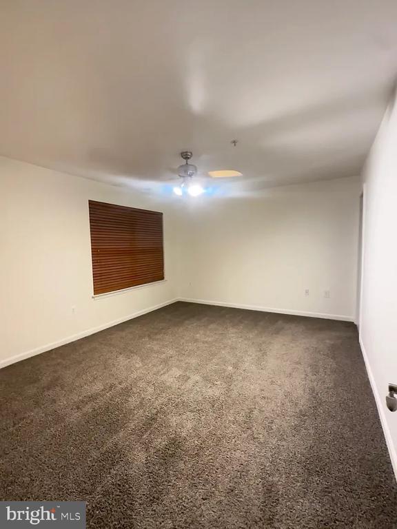 Building Photo - 309 Tall Pines Ct