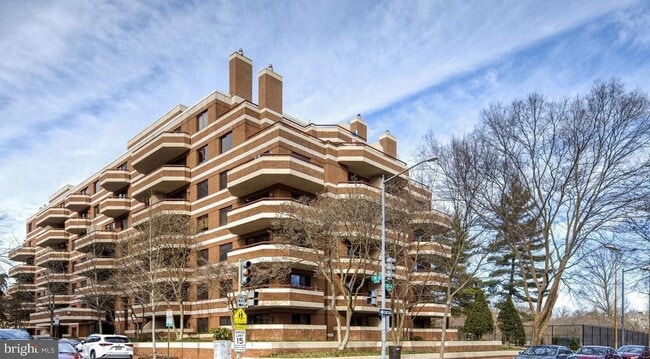 Building Photo - 2301 N St NW