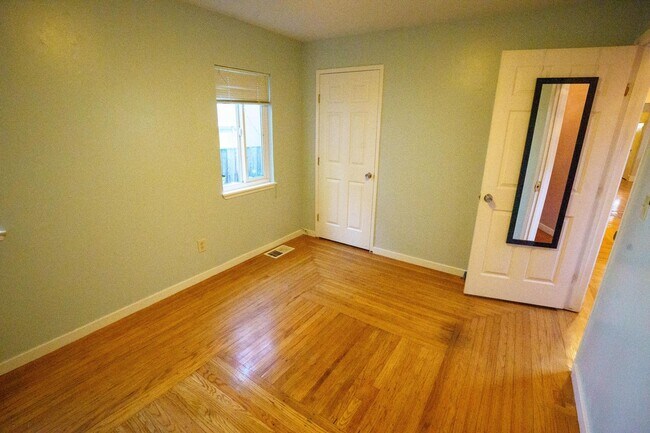 Building Photo - 5814 Martin Luther King Jr Way