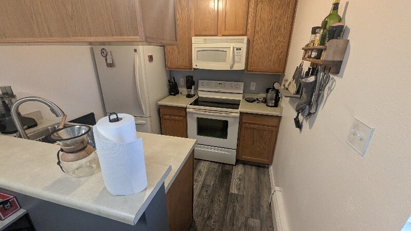 Building Photo - 7309 W Hampden Ave