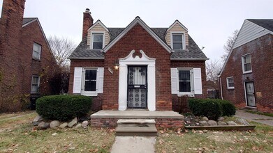 Building Photo - 11056 Wayburn St
