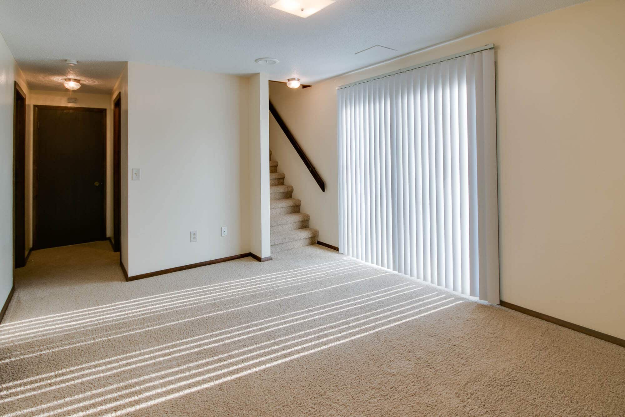 Building Photo - 811 Dondee Dr