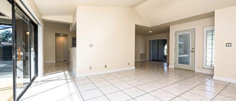Building Photo - 4 Baywood Dr