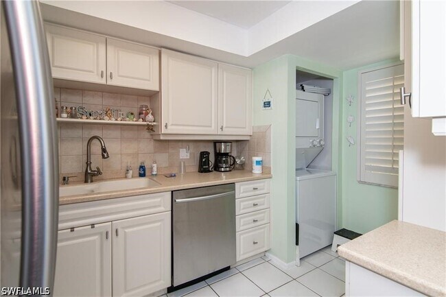 Building Photo - 1400 Pompei Ln