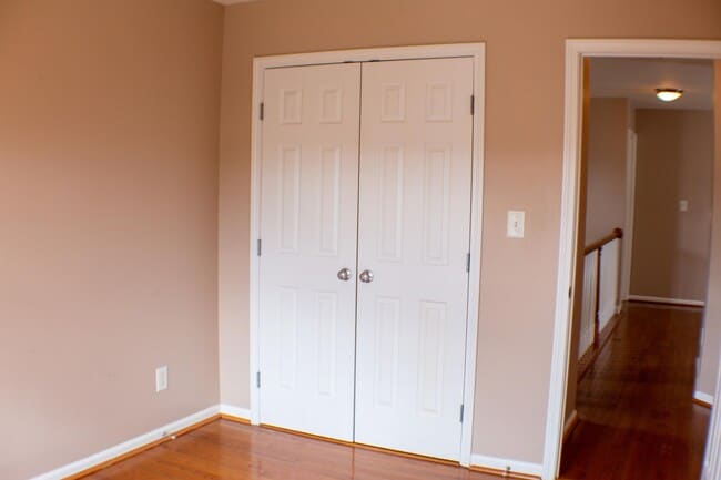 Building Photo - 5145 Mabe Dr