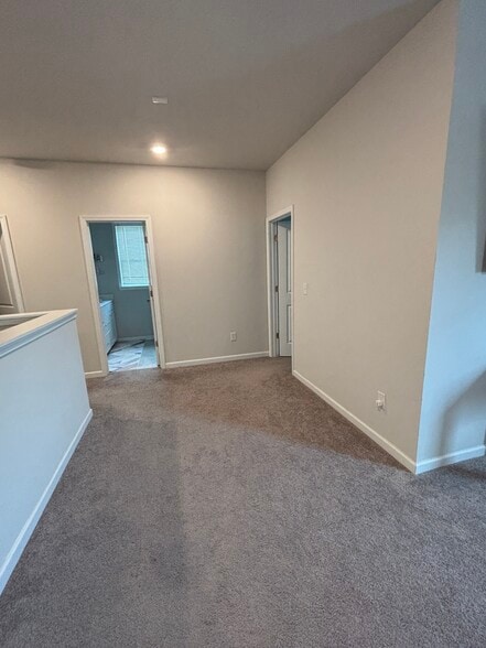 Building Photo - 719 Saffron Blvd