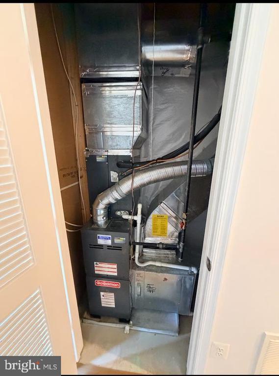 Building Photo - 15335 Elizabeth Burbage Loop