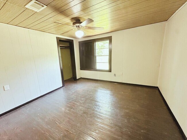 Building Photo - 7801 US-270