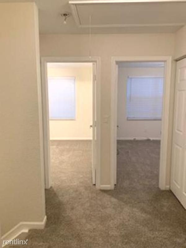 Building Photo - 3 br, 2.5 bath House - Liberty Bay