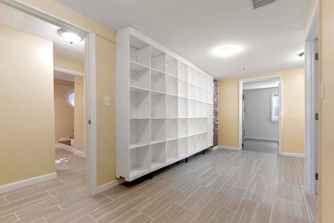 Building Photo - 74 Heywood Ave