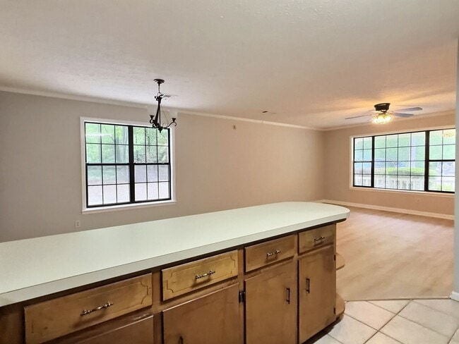 Building Photo - Updated 3 bedroom, 2 full bath in Prattville!