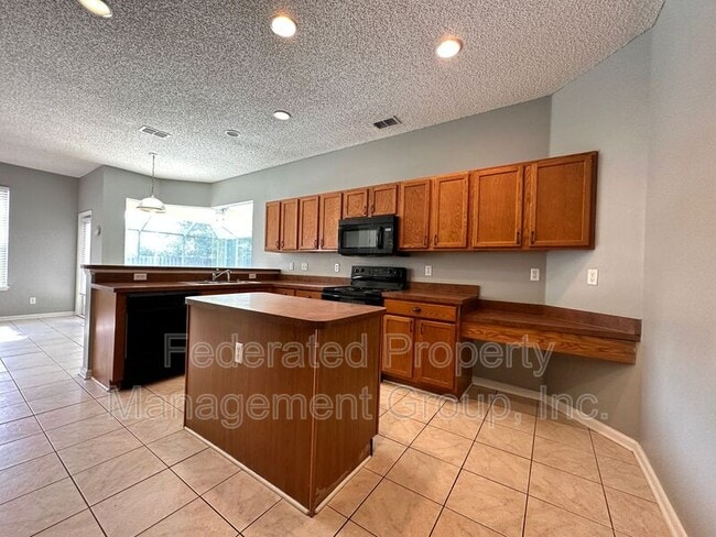 Building Photo - 620 Catherine Foster Ln