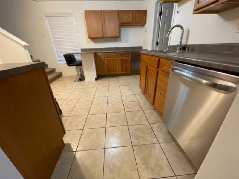 Building Photo - 116 Roberts Ridge