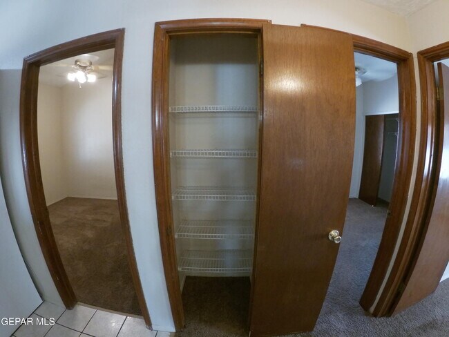 Building Photo - 2241 Seagull Dr