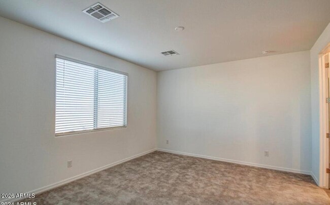 Building Photo - 1266 E Kingman St
