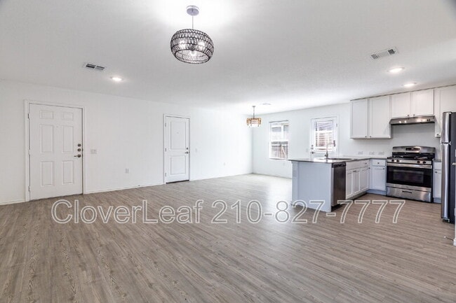 Building Photo - 4407 Grassland Pass