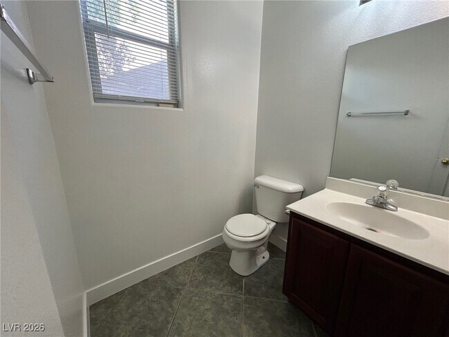 Building Photo - 554 Twilight Blue Ave