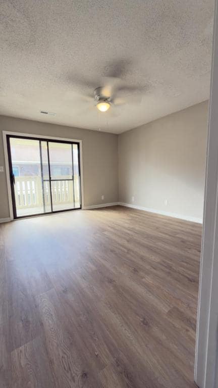 Building Photo - 409 Garden Dr