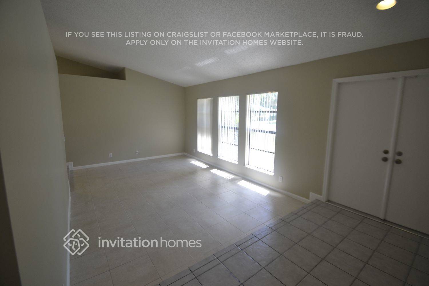 Building Photo - 5463 NW 58th Terrace