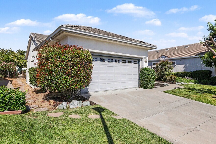 Building Photo - 337 Upton Pyne Dr