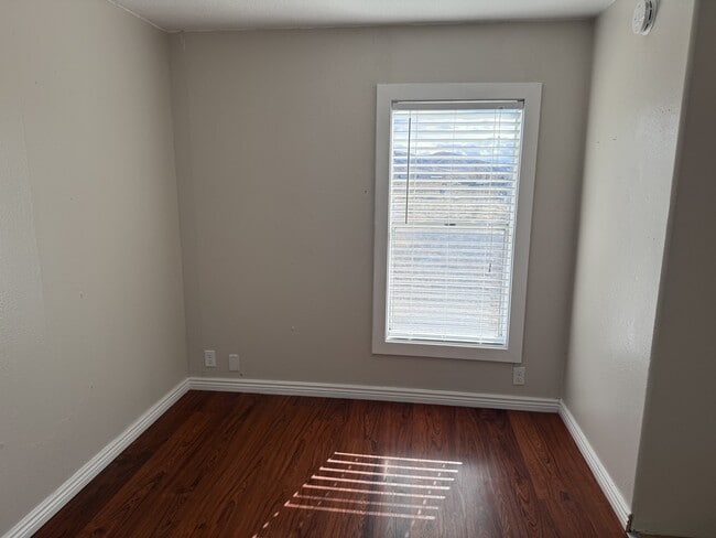 Building Photo - 5344 Flower Dr