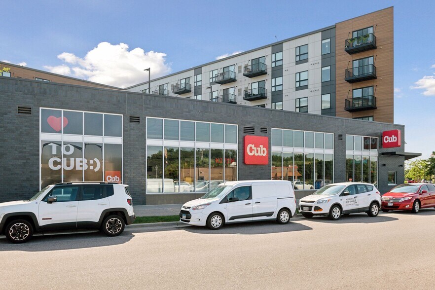 Building Photo - 4650 Minnehaha Ave