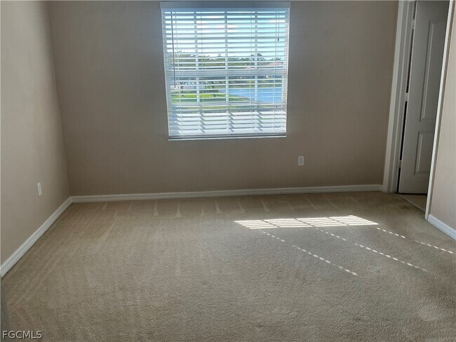 Building Photo - 8554 Athena Ct