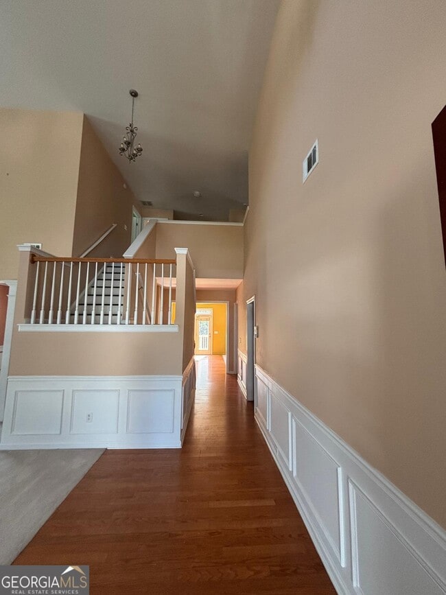 Building Photo - 6337 Windy Ridge Way