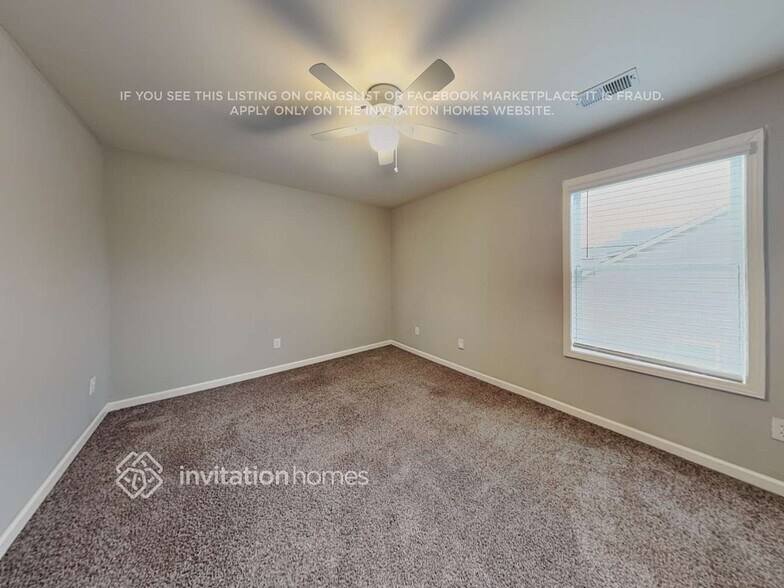 Building Photo - 70 Mercer Ln