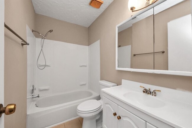 Building Photo - 3009 Beecave Dr