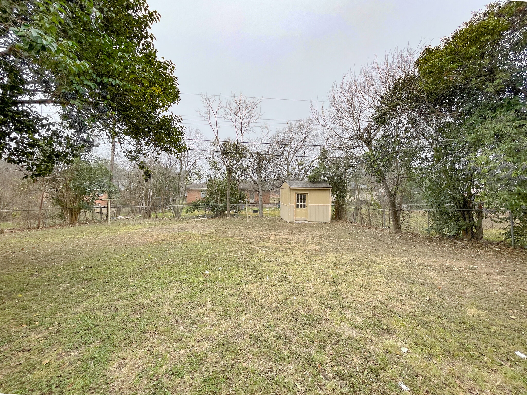 Building Photo - 1118 La Porte Dr