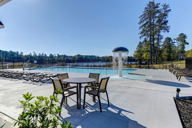 Building Photo - 217 Golden Fluke Dr