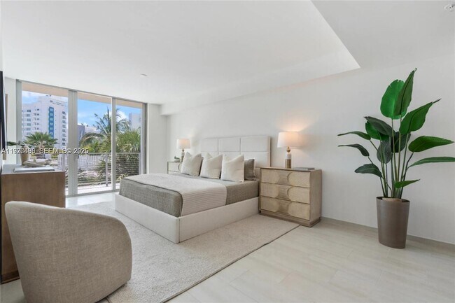 Building Photo - 10281 W Bay Harbor Dr