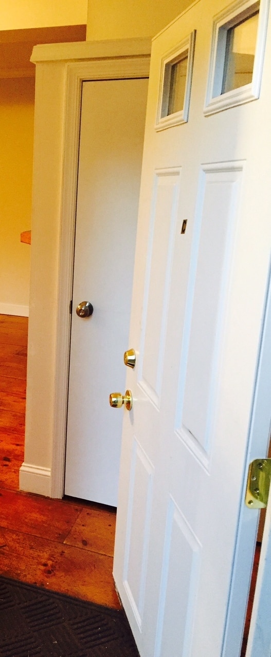Entrance view. - 12 Stockton Avenue, Unit C