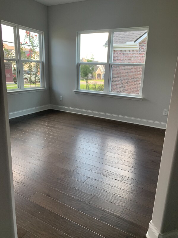 Building Photo - 238 Cloverbrook Way