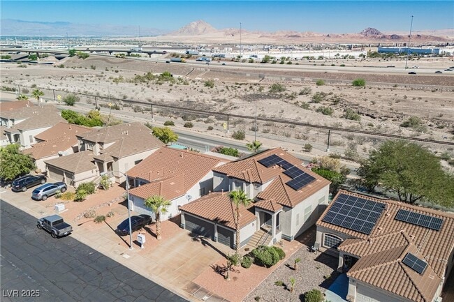 Building Photo - 138 Cam Capri