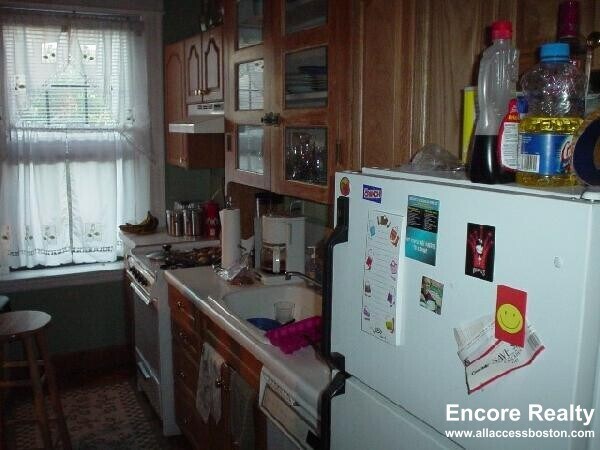 Building Photo - 56 Queensberry St