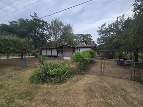 Building Photo - 124 Blue Flame Rd