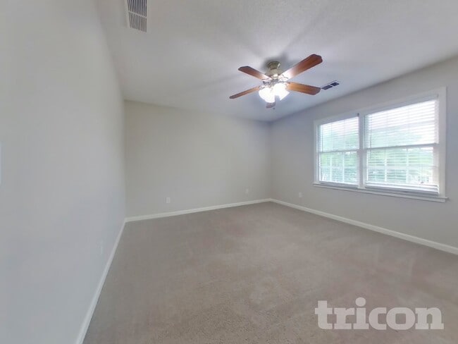 Building Photo - 1010 Maidstone Ct