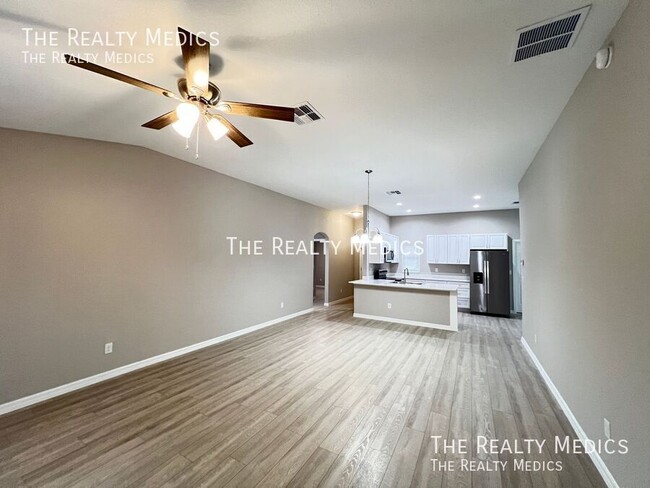 Building Photo - Lovely BRAND NEW 3 Bedroom, 2 Bathroom Hom...